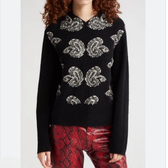 Puppets and Puppets Lena Paisley Jacquard V-neck Wool Blend Sweater